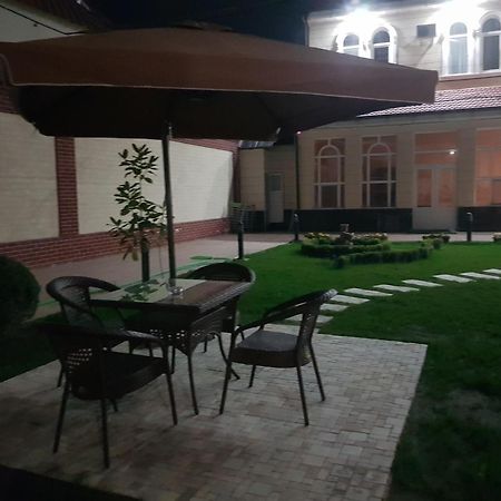 Guest House "Rohat Lux" Самарканд Екстериор снимка