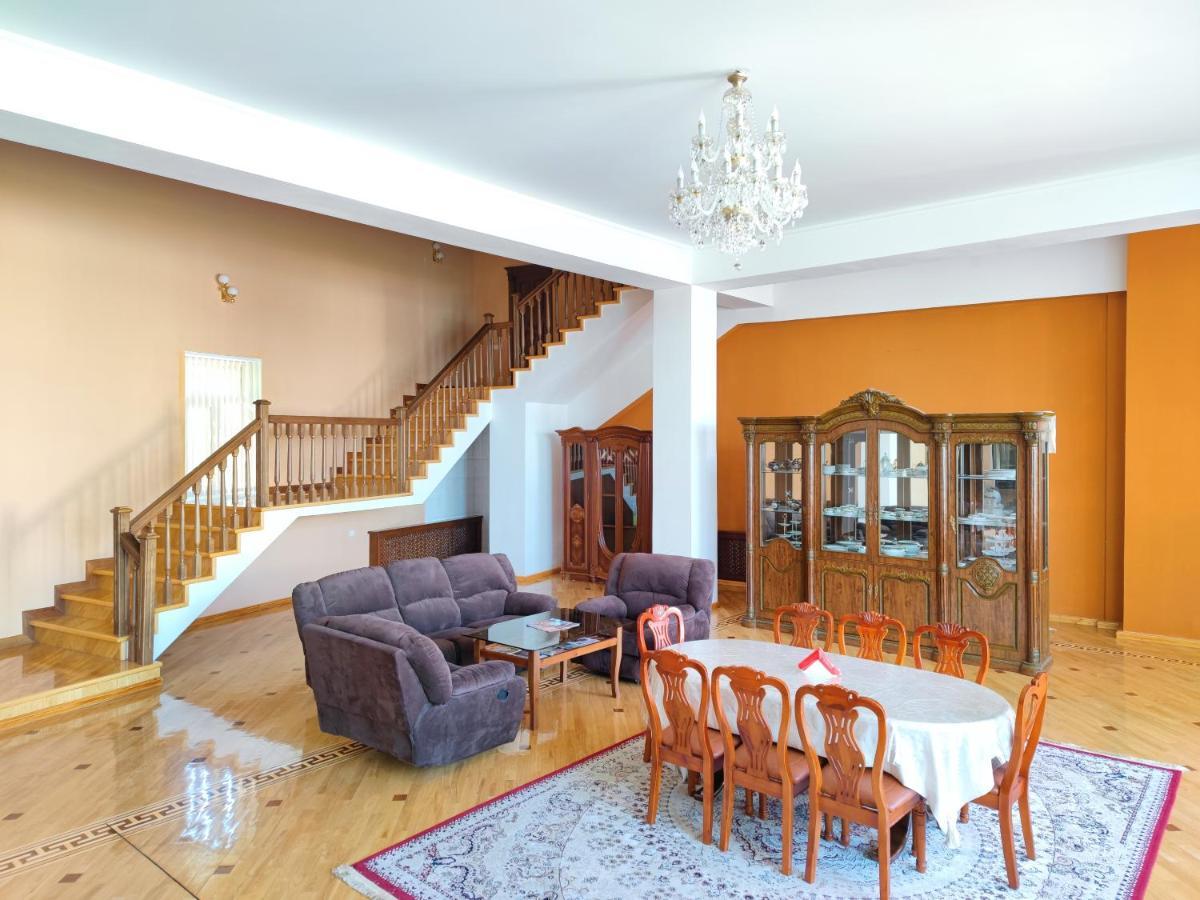 Guest House "Rohat Lux" Самарканд Екстериор снимка