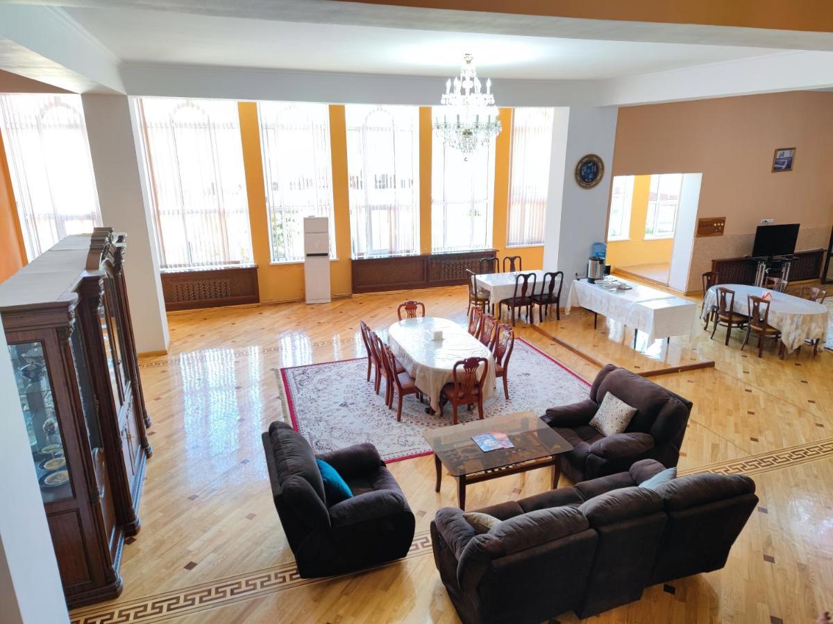 Guest House "Rohat Lux" Самарканд Екстериор снимка