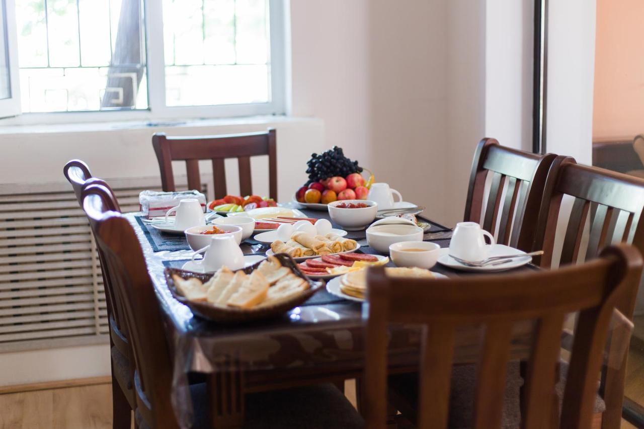 Guest House "Rohat Lux" Самарканд Екстериор снимка