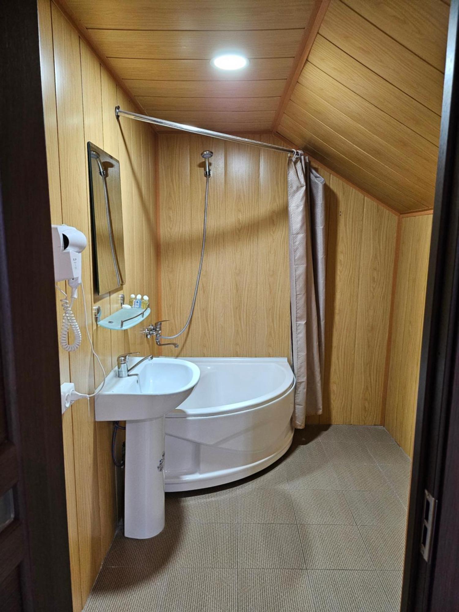 Guest House "Rohat Lux" Самарканд Екстериор снимка