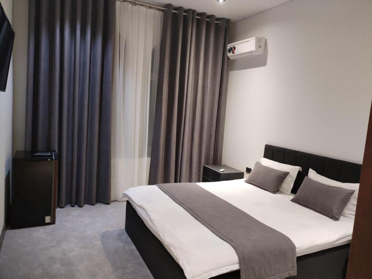 Guest House "Rohat Lux" Самарканд Екстериор снимка