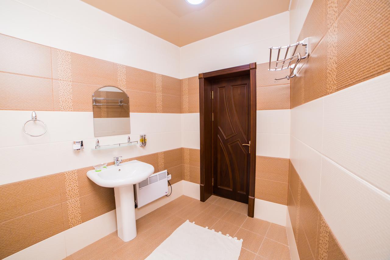 Guest House "Rohat Lux" Самарканд Екстериор снимка