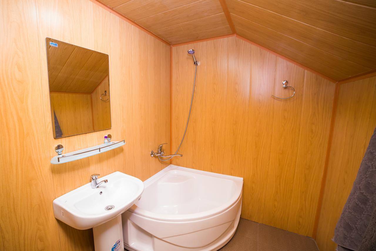 Guest House "Rohat Lux" Самарканд Екстериор снимка