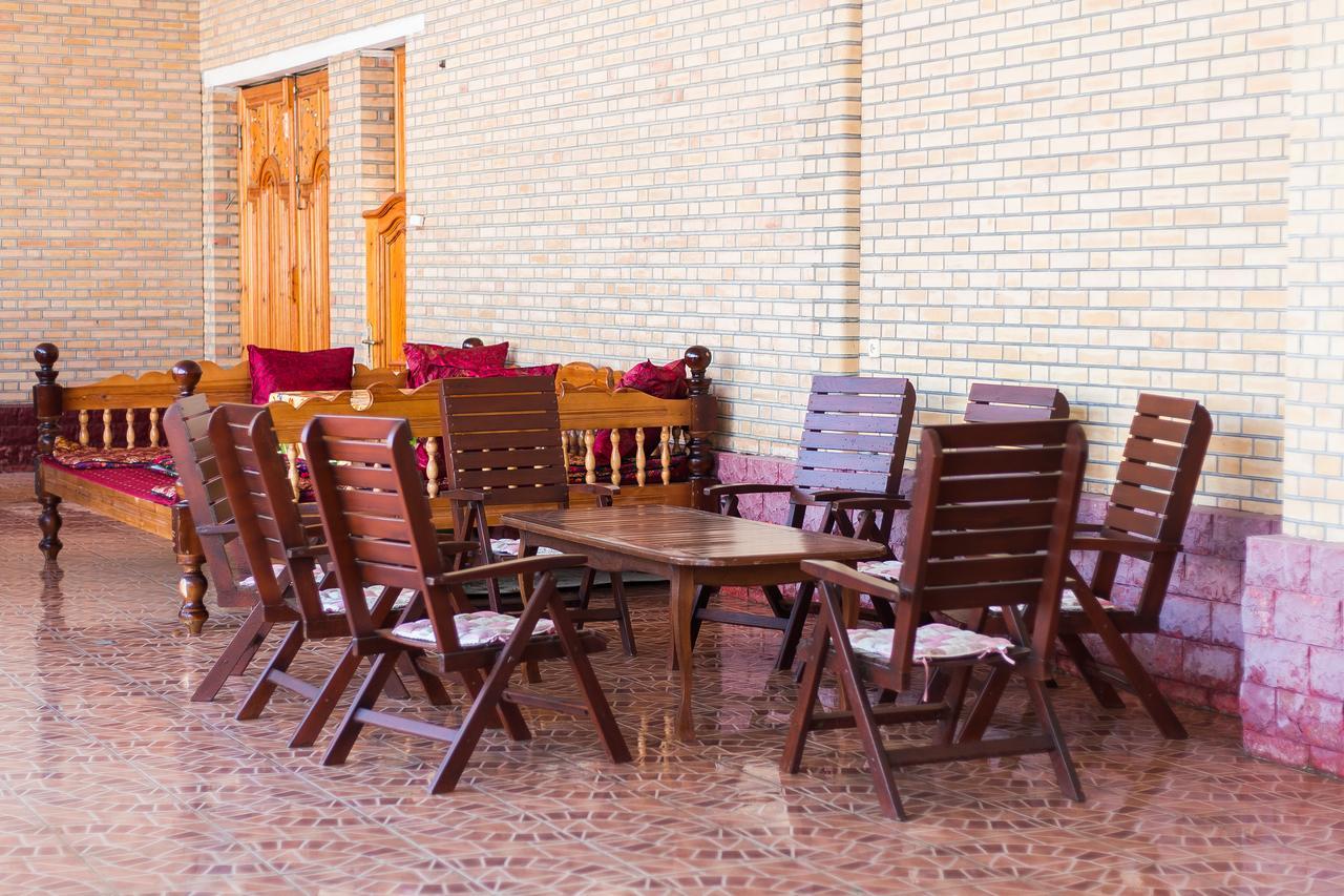 Guest House "Rohat Lux" Самарканд Екстериор снимка