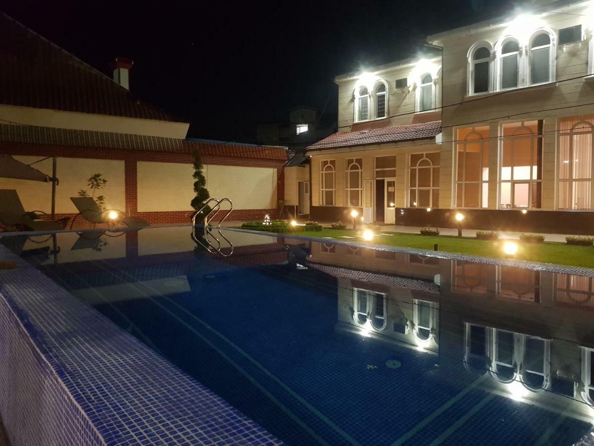Guest House "Rohat Lux" Самарканд Екстериор снимка
